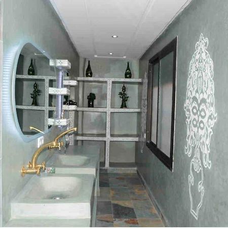 Appartement Bien Situe A Gueliz Marrakesh Exterior foto