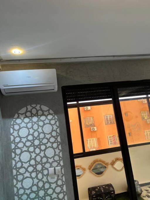 Appartement Bien Situe A Gueliz Marrakesh Exterior foto